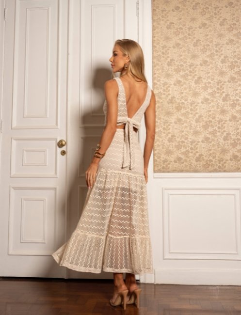 24 vestido beatrice curto tecido crepe rosa